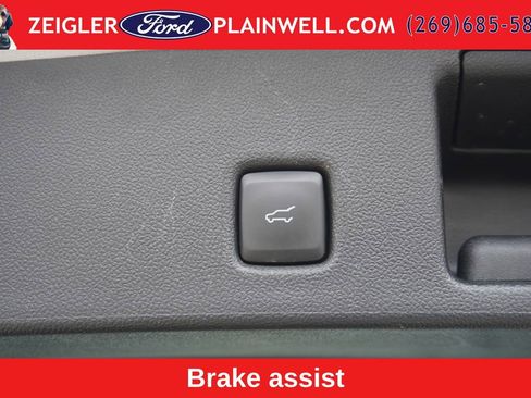 Used 2024 Ford Escape Active AWD/4WD image 11