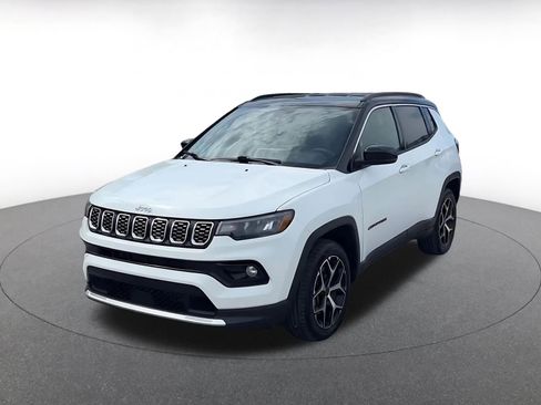 Used 2025 Jeep Compass Limited AWD/4WD image 7