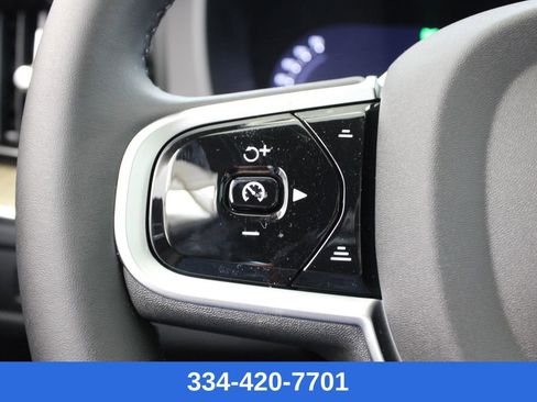 New 2026 Volvo XC60 B5 Plus w/ Climate Package image 26