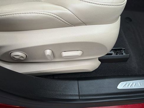 Used 2020 Buick Envision Essence image 10