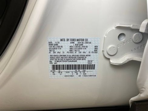 New 2026 Ford Explorer Active w/ Active Comfort Package image 28