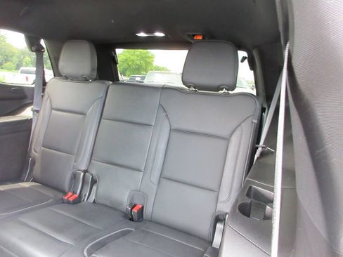 Used 2021 GMC Yukon Denali w/ Denali Ultimate Package AWD/4WD image 26