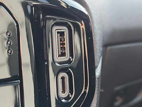 Used 2023 Chevrolet Silverado 1500 RST w/ Convenience Package II image 24