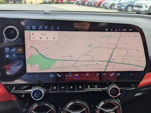 New 2024 Chevrolet Blazer EV RS image 28