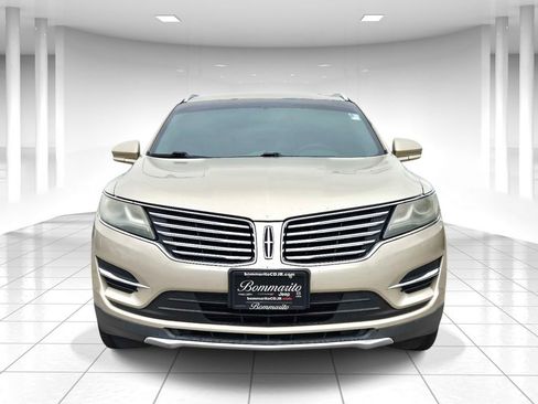 Used 2017 Lincoln MKC Premiere FWD image 8
