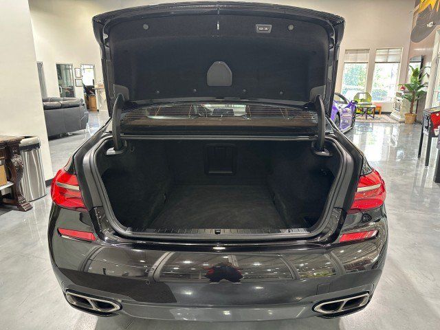 Used 2019 BMW M760i xDrive w/ Luxury Rear Seating Package AWD/4WD image 38