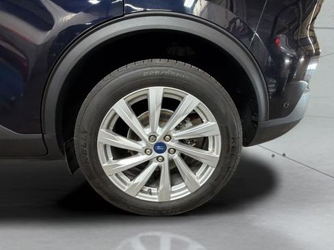 Used 2021 Ford Escape Titanium w/ Titanium Elite Package image 17