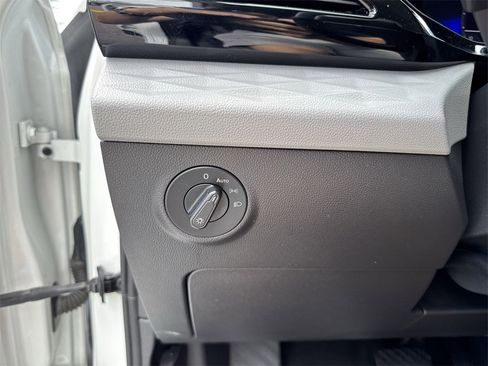 Used 2023 Volkswagen Taos S image 57