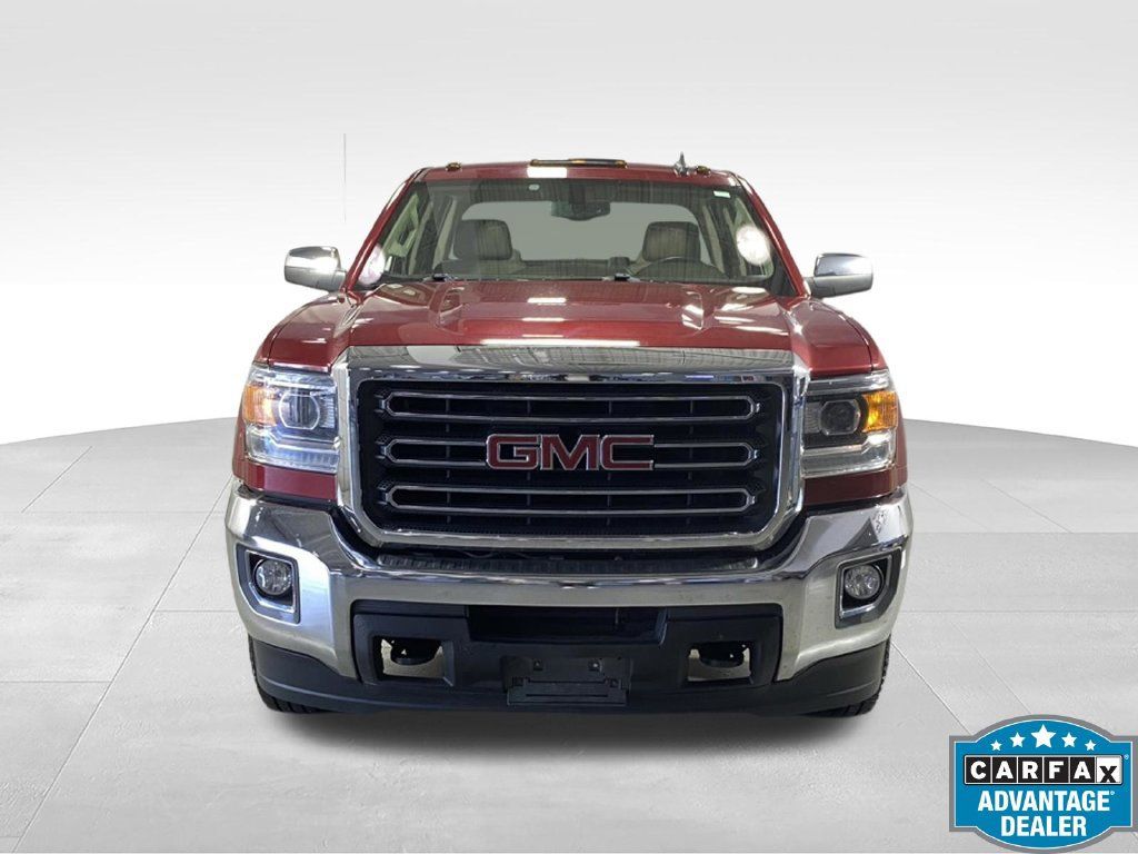 Used 2019 GMC Sierra 2500 SLT w/ LPO, Protection Package AWD/4WD image 2