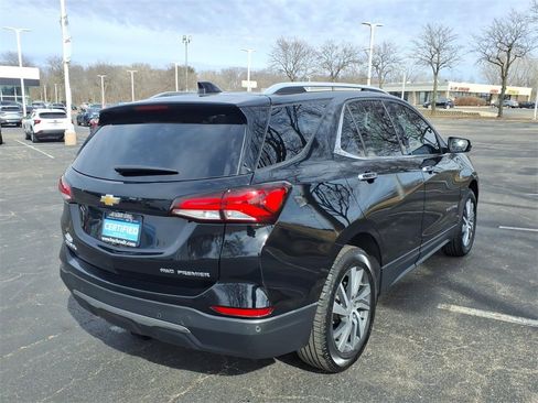 Used 2023 Chevrolet Equinox Premier image 7