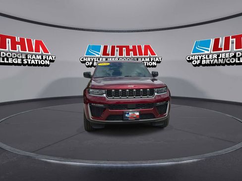 New 2026 Jeep Grand Cherokee L Limited image 3