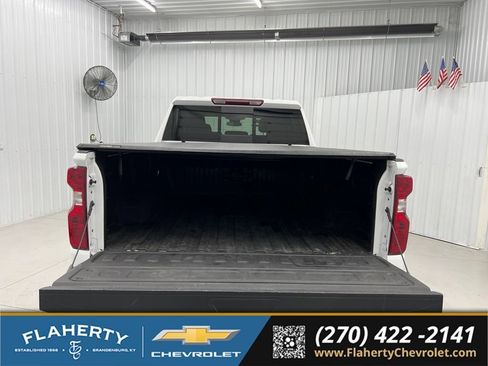 Used 2025 Chevrolet Silverado 2500 LT AWD/4WD image 23