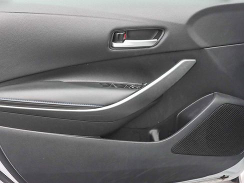 Used 2022 Toyota Corolla SE w/ Carpet Mat Package (TMS) image 18
