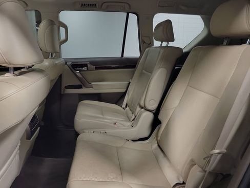 Used 2017 Lexus GX 460 Premium image 21