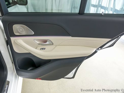 Used 2022 Mercedes-Benz GLE 350 4MATIC image 25