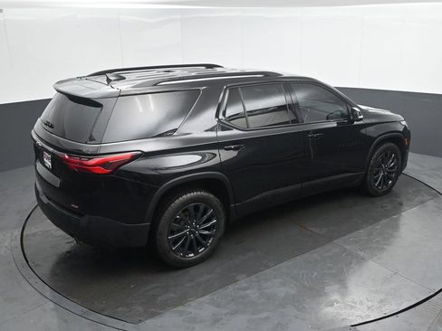 Used 2023 Chevrolet Traverse RS image 40