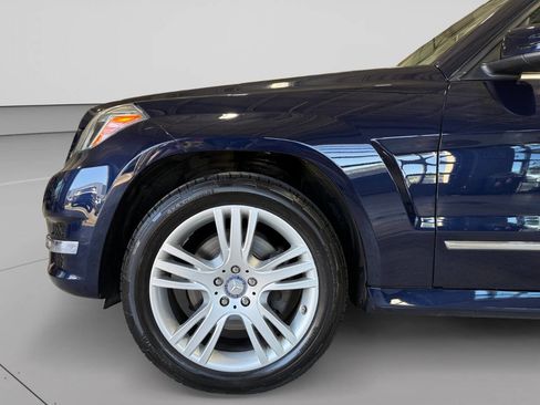 Used 2014 Mercedes-Benz GLK 350 4MATIC image 9