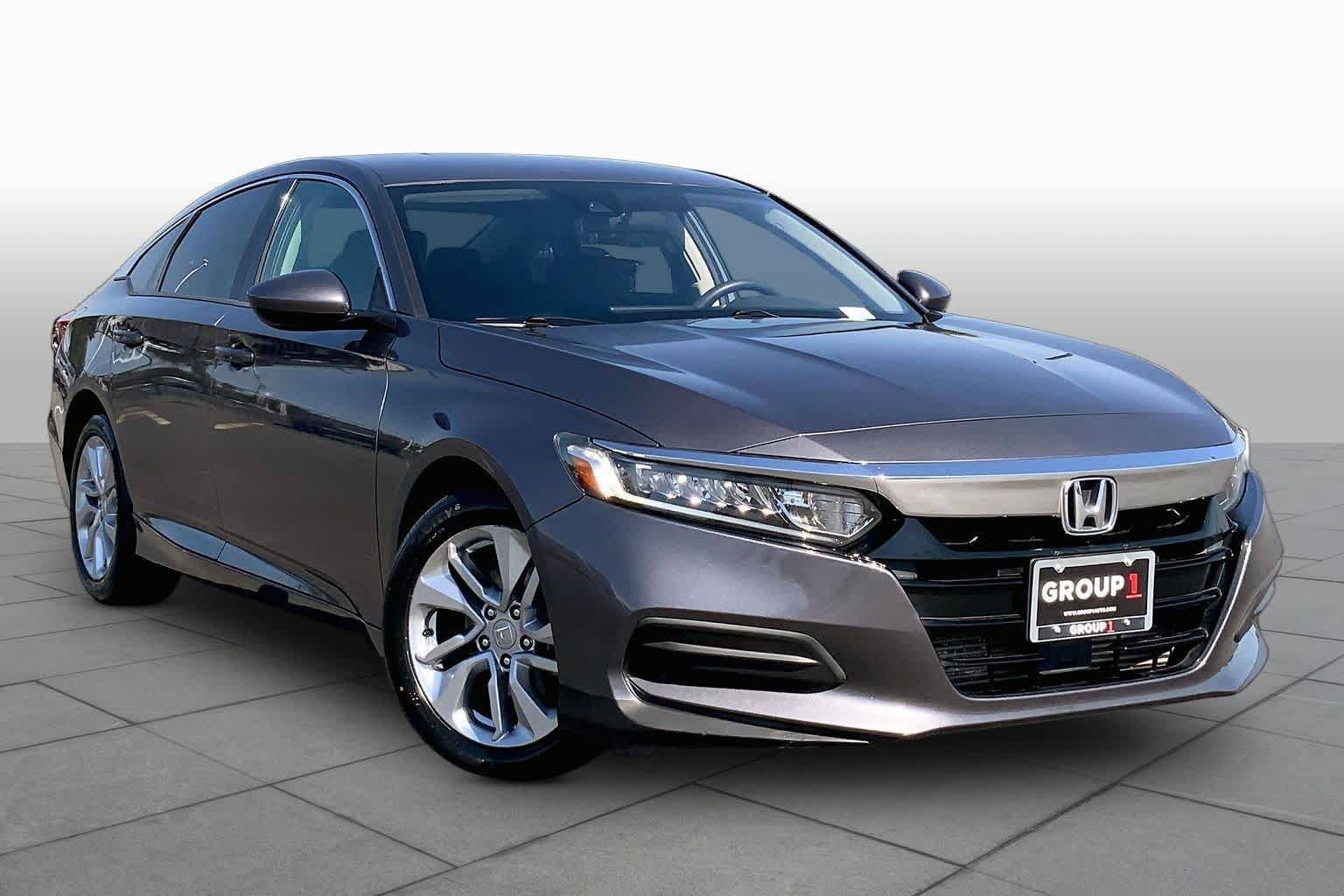 Used 2018 Honda Accord LX image 2