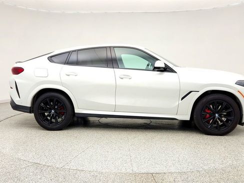 Used 2025 BMW X6 xDrive40i w/ Climate Comfort Package AWD/4WD image 4