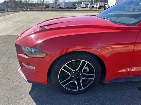 Used 2021 Ford Mustang Premium image 14