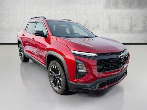 Certified 2025 Chevrolet Equinox RS w/ Safety and Technology Package image 3