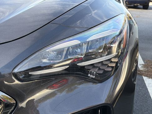 Used 2023 Kia Stinger GT-Line image 11