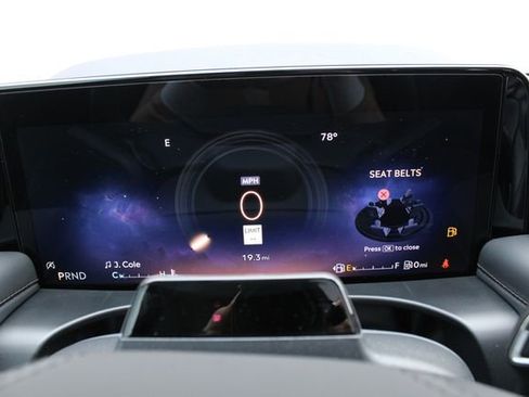 New 2026 Lincoln Aviator AWD image 39