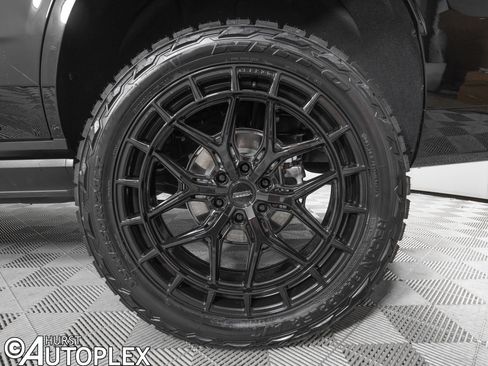 Used 2026 Cadillac Escalade Luxury w/ LPO, Floor Liner Package image 35