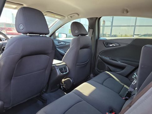 Used 2024 Chevrolet Malibu LT FWD image 14