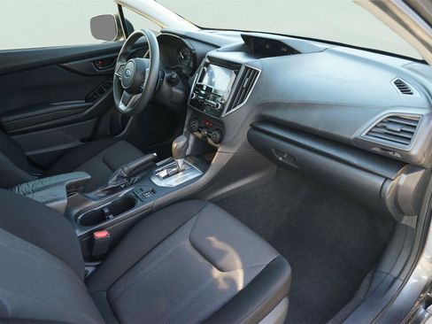 Used 2022 Subaru Impreza 2.0i Premium AWD/4WD image 17