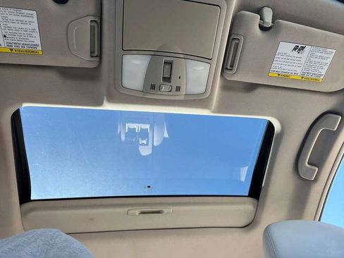 Used 2011 INFINITI G37 Journey w/ Premium Pkg image 33