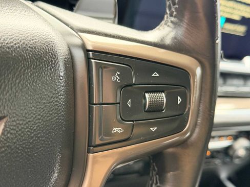 Used 2022 Chevrolet Silverado 1500 High Country image 24