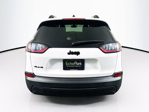 Used 2023 Jeep Cherokee Altitude Lux image 7