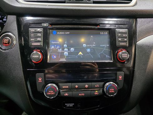 Used 2014 Nissan Rogue SL w/ SL Premium Package image 30