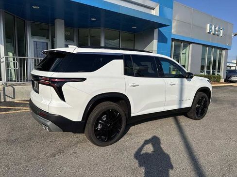 New 2026 Chevrolet Traverse LT w/ Driver Confidence Package image 7