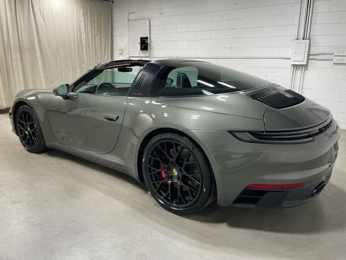Used 2022 Porsche 911 Targa 4 GTS AWD/4WD image 9