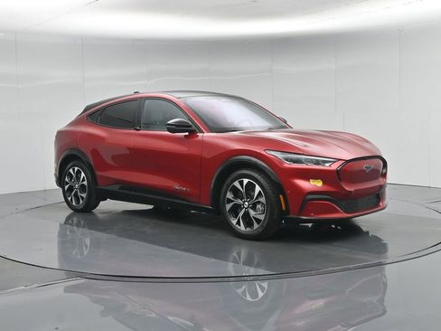 Certified 2022 Ford Mustang Mach-E Premium RWD image 26