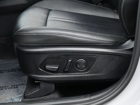 Used 2023 Kia Sorento SX FWD image 11