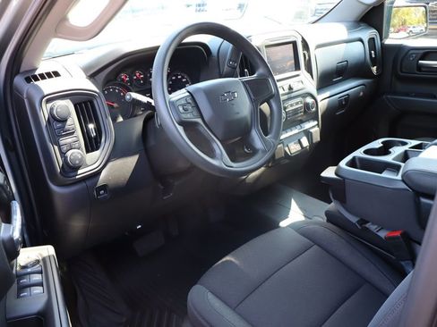 Used 2025 Chevrolet Silverado 1500 Custom Trail Boss w/ LPO, Dark Essentials Package image 14