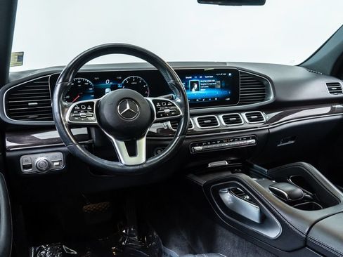 Used 2020 Mercedes-Benz GLE 350 4MATIC image 4