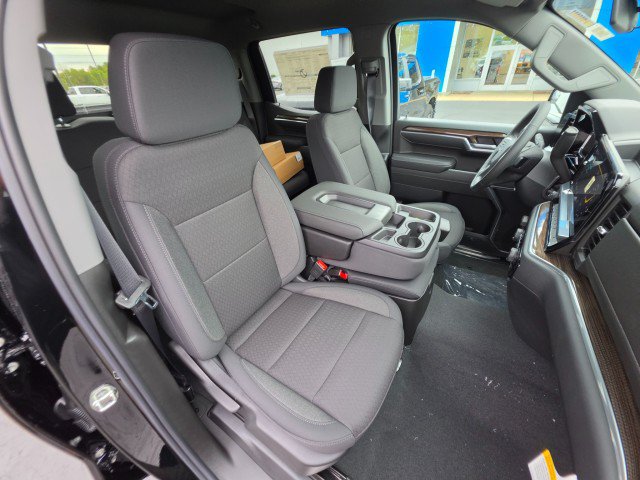 New 2026 Chevrolet Silverado 1500 RST w/ Z71 Off-Road Package AWD/4WD image 12