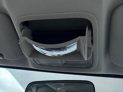 Used 2010 Honda CR-V LX image 37