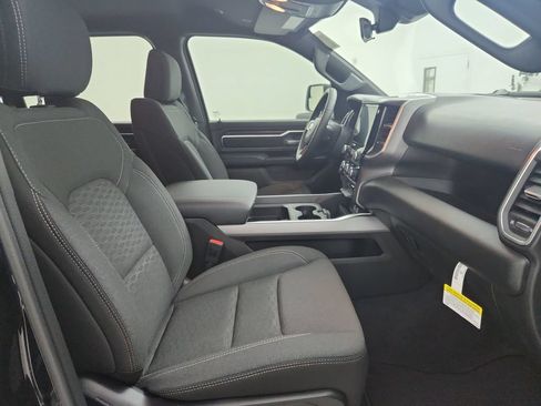 New 2026 RAM 1500 Big Horn AWD/4WD image 30