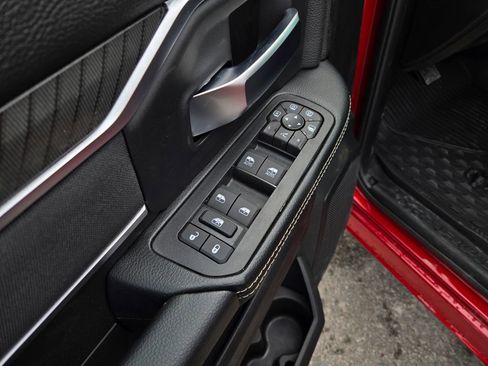 New 2026 RAM 2500 Big Horn AWD/4WD image 11