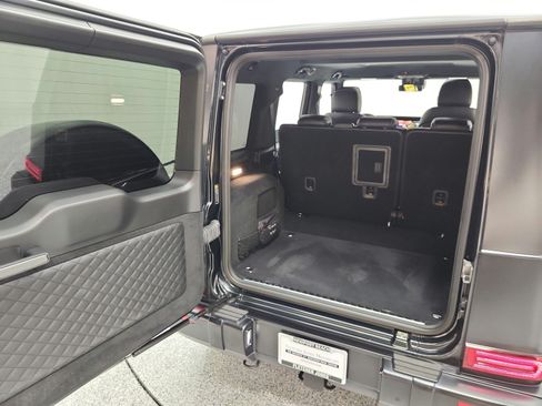 Used 2023 Mercedes-Benz G 550 image 22