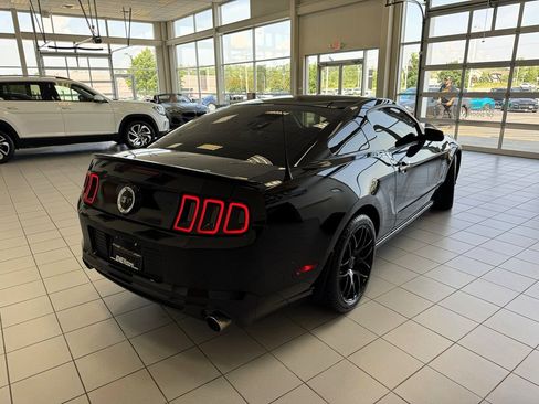 Used 2013 Ford Mustang GT image 50