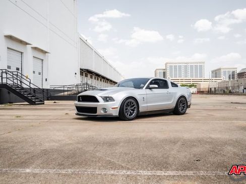 Used 2011 Ford Mustang Shelby GT500 w/ SVT Performance Pkg RWD image 61