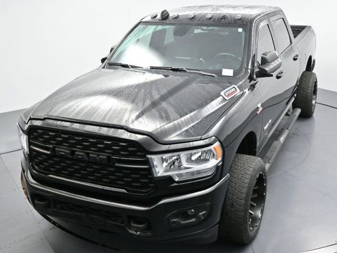 Used 2022 RAM 2500 Big Horn w/ Level A Equipment Group AWD/4WD image 37