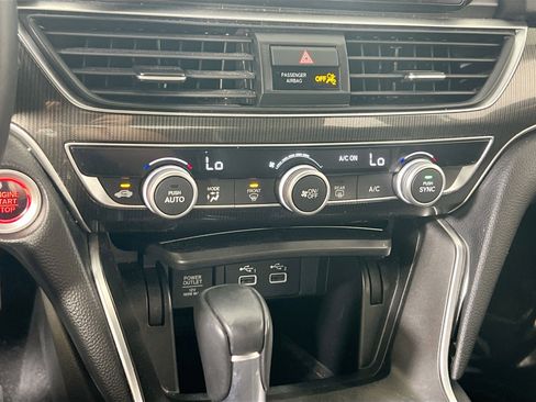 Used 2022 Honda Accord Sport image 17