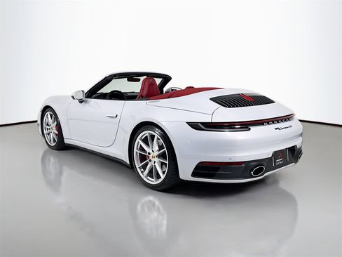 Used 2024 Porsche 911 Carrera 4S image 5